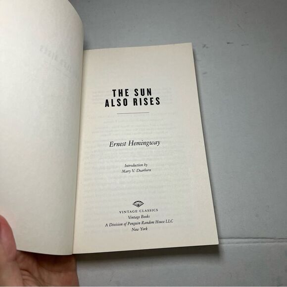 The Sun Also Rises Novel Paperback 20th Century Classic Hemingway American - Picture 5 of 6
